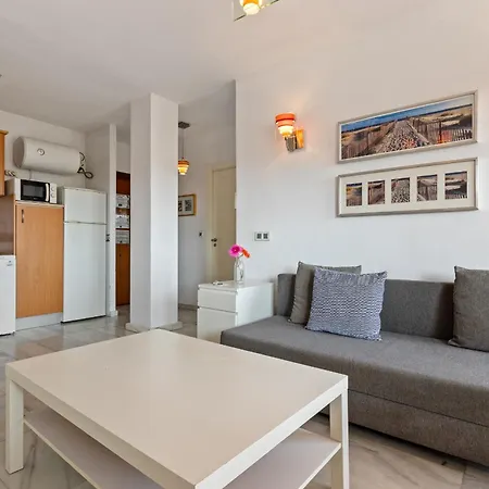 Santa Amalia 43 By Ivi Real Estate